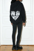 Sheila - Damska Bluza czarna z sercem na plecach 'You Are Loved'